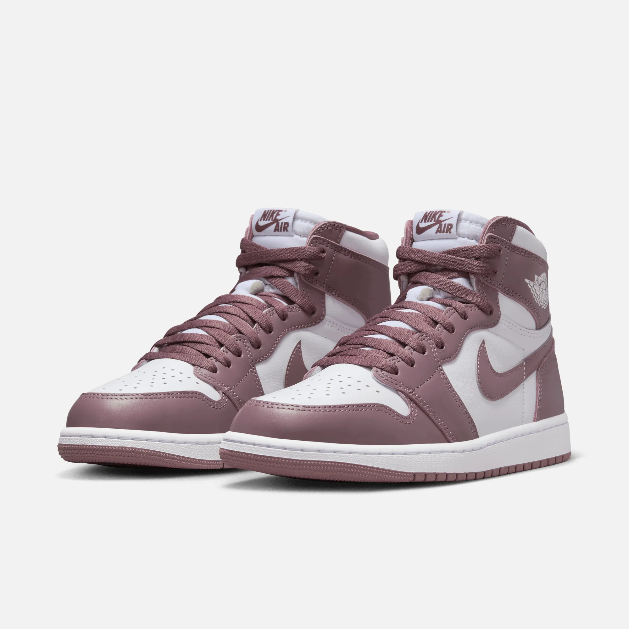 Air Jordan 1 Retro High OG Sky J Mauve