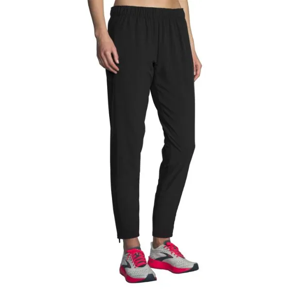 BROOKS - Women's Shakeout Pants