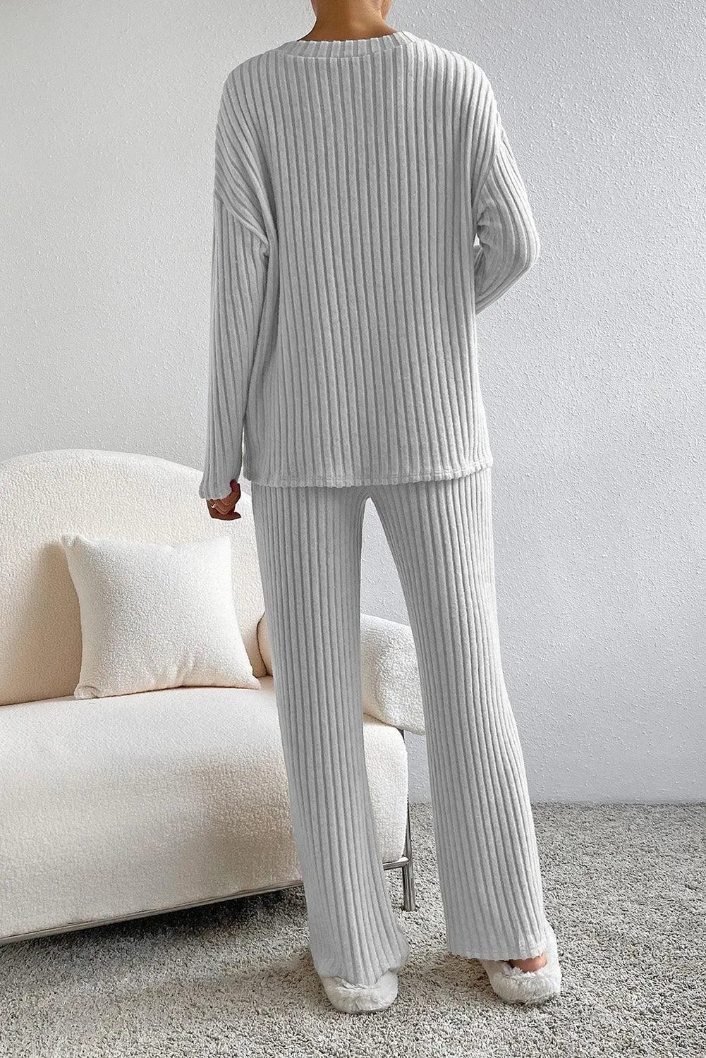 Cozy Light Grey V-Neck Ribbed Knit Lounge Set for Stylish Relaxation