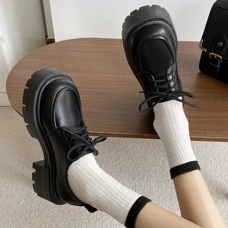 Hnzxzm Patent Leather Platform Loafers Women Preppy Style Lace Up Oxford Shoes Woman Black Thick Bottom Y2K Shoes Female