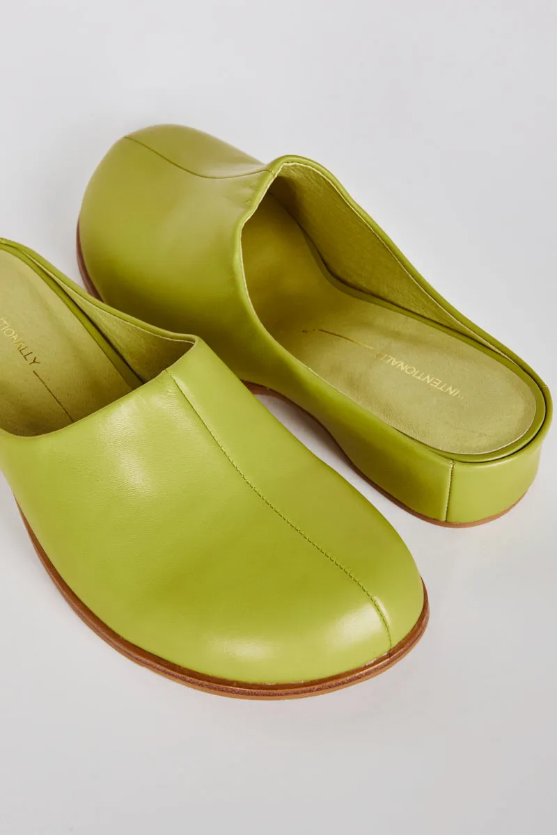 Intentionally Blank Shift Bubble Clog in Wasabi