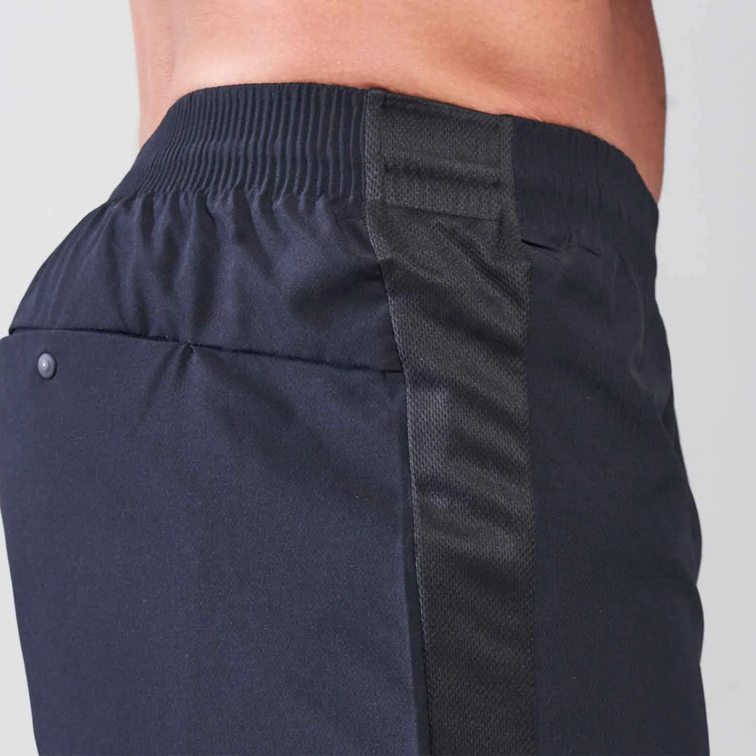 LAB360° 6'' Liner Shorts - Black