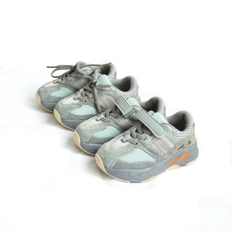 MOF Kids light gray textured strap & lace up sneakers