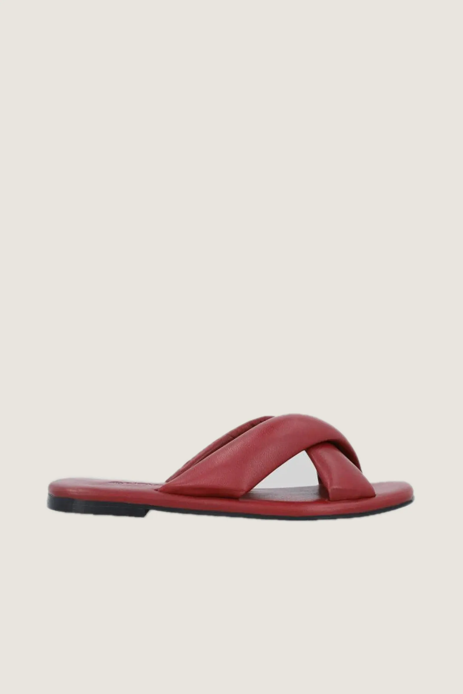 Novado - Flat Leather Sandals with Memory Foam Upper - Red