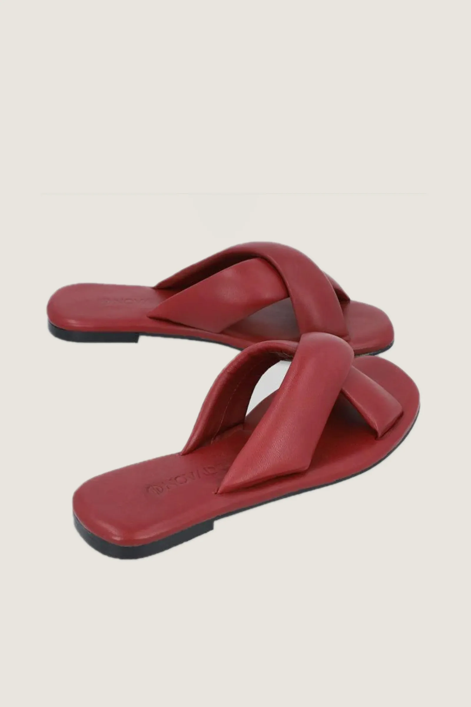 Novado - Flat Leather Sandals with Memory Foam Upper - Red