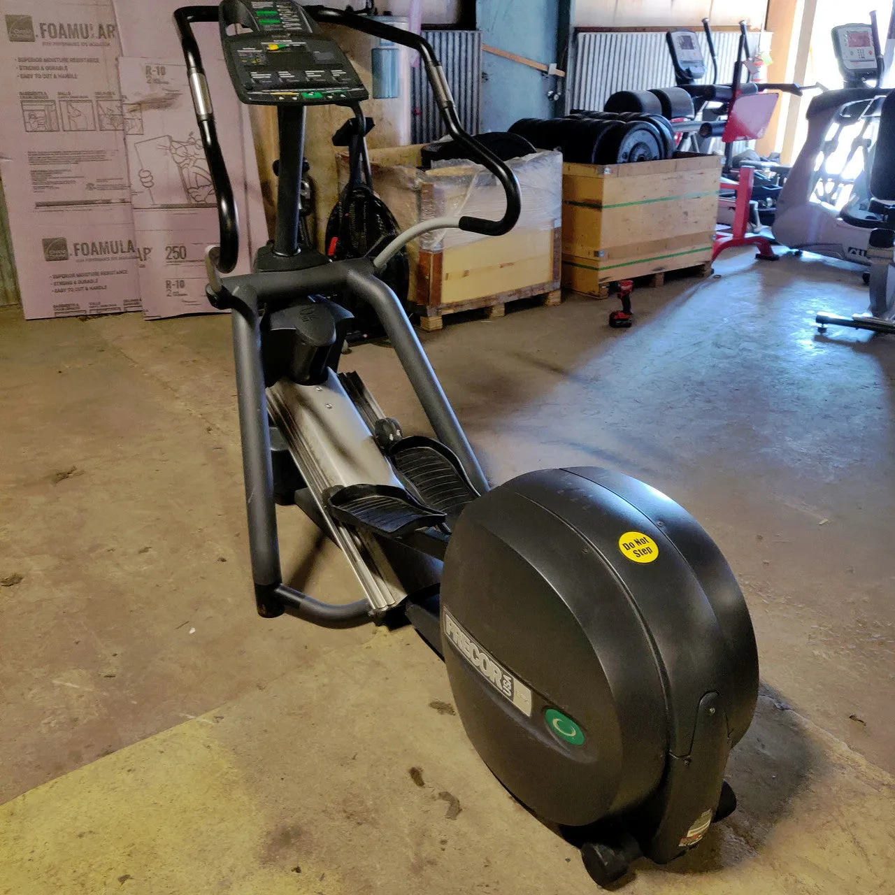 Precor Elliptical 546 Commercial Grade