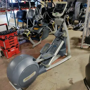 Precor Elliptical EFX 546i Commercial Grade