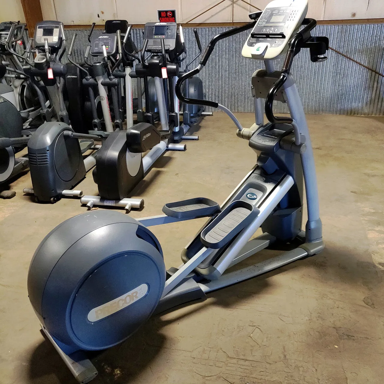 Precor Elliptical EFX 546i Commercial Grade