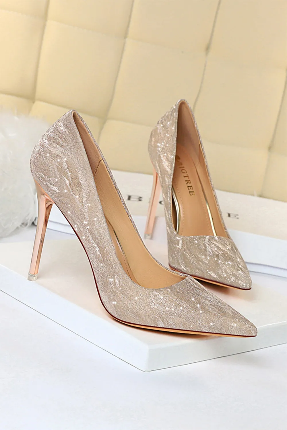 Shallow Toe Sequined Stiletto High Heels