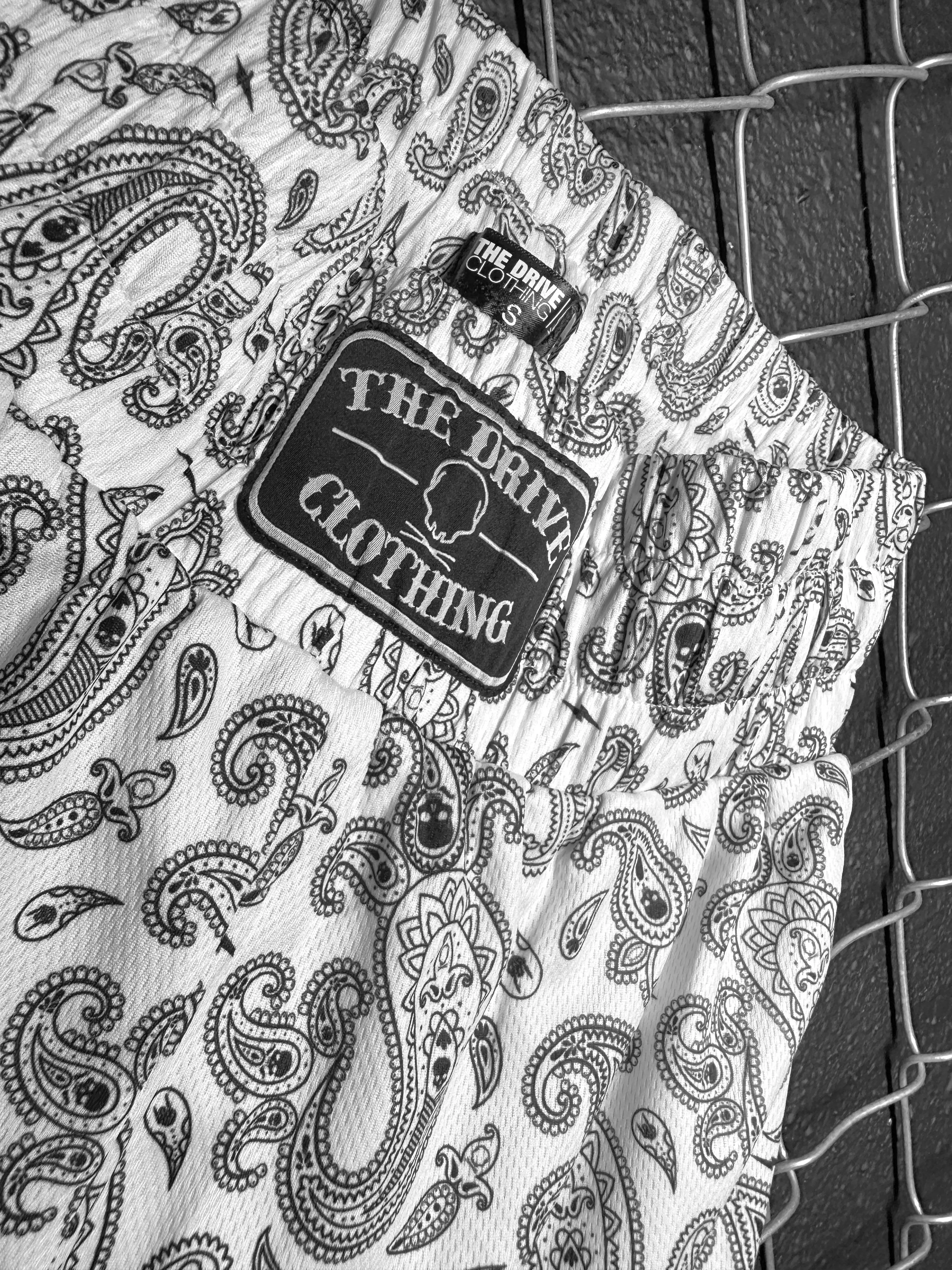 TDC BOXING SHORTS WHITE PAISLEY