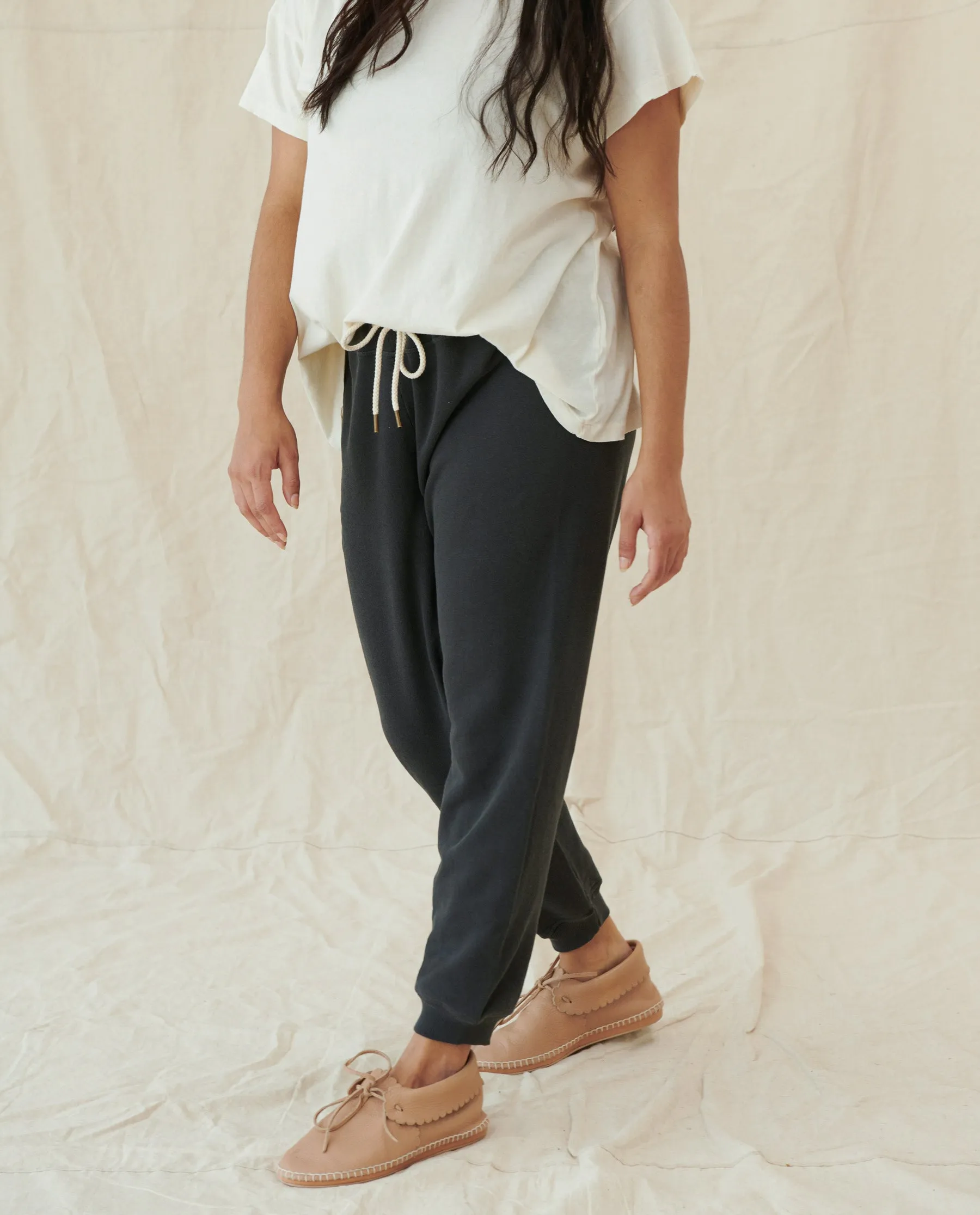 The Cropped Sweatpant. Solid -- Washed Black