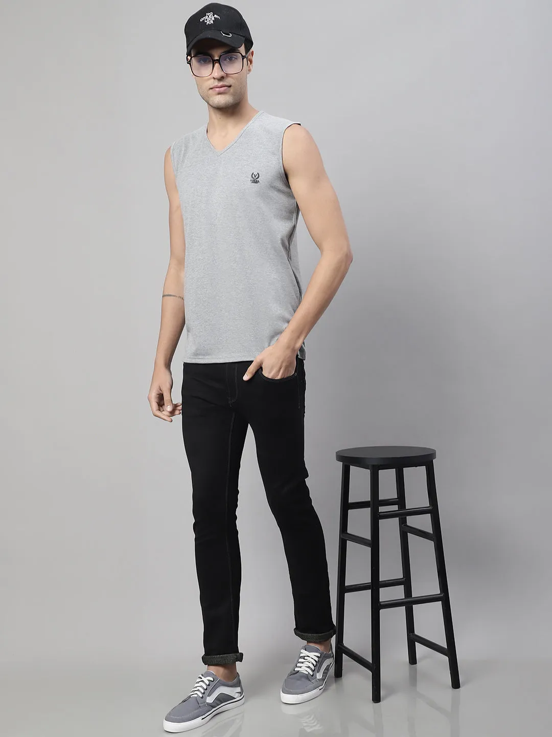 Vimal Jonney Regular Fit Cotton Solid Grey Melange Gym Vest for Men